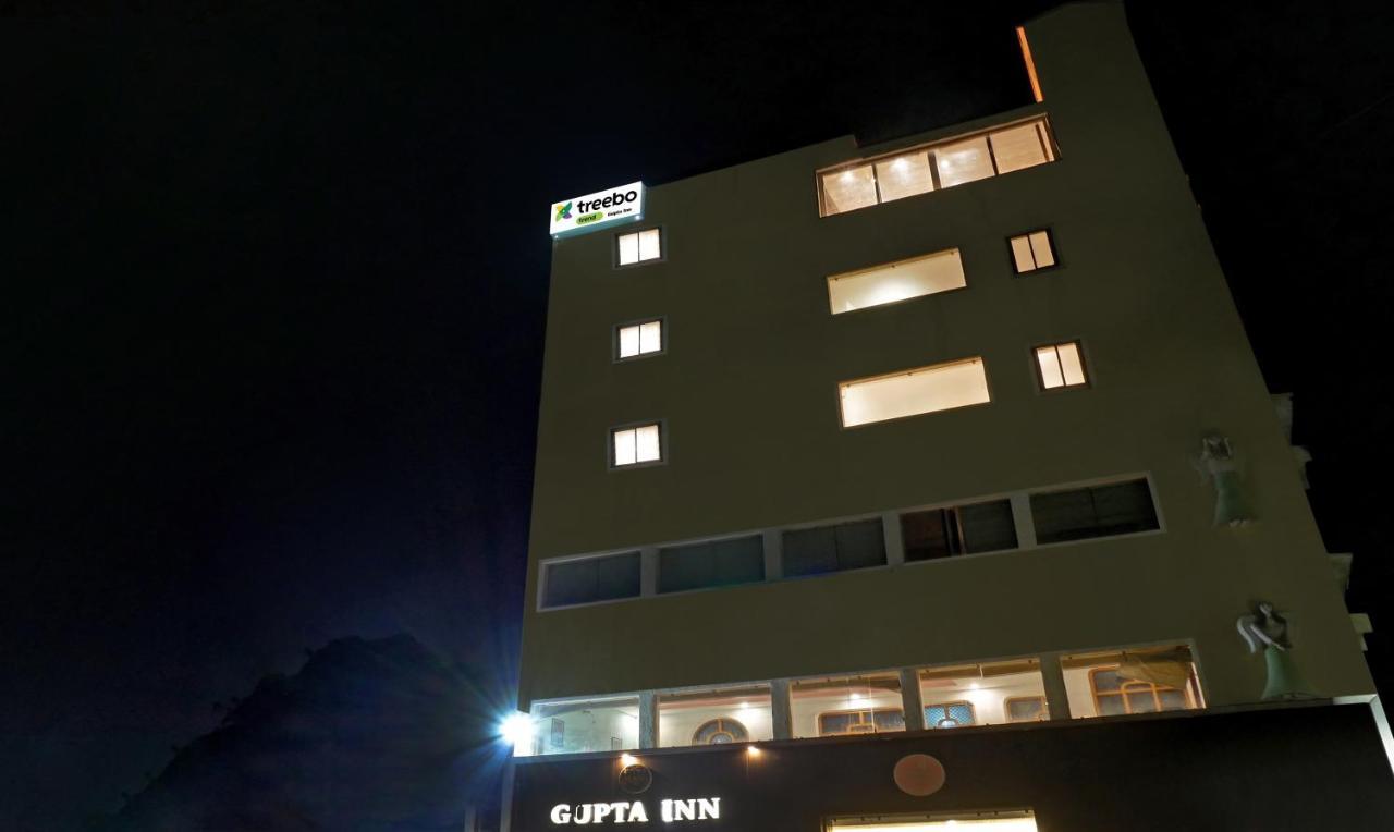 Treebo Trend Gupta Inn Varanasi Exterior foto